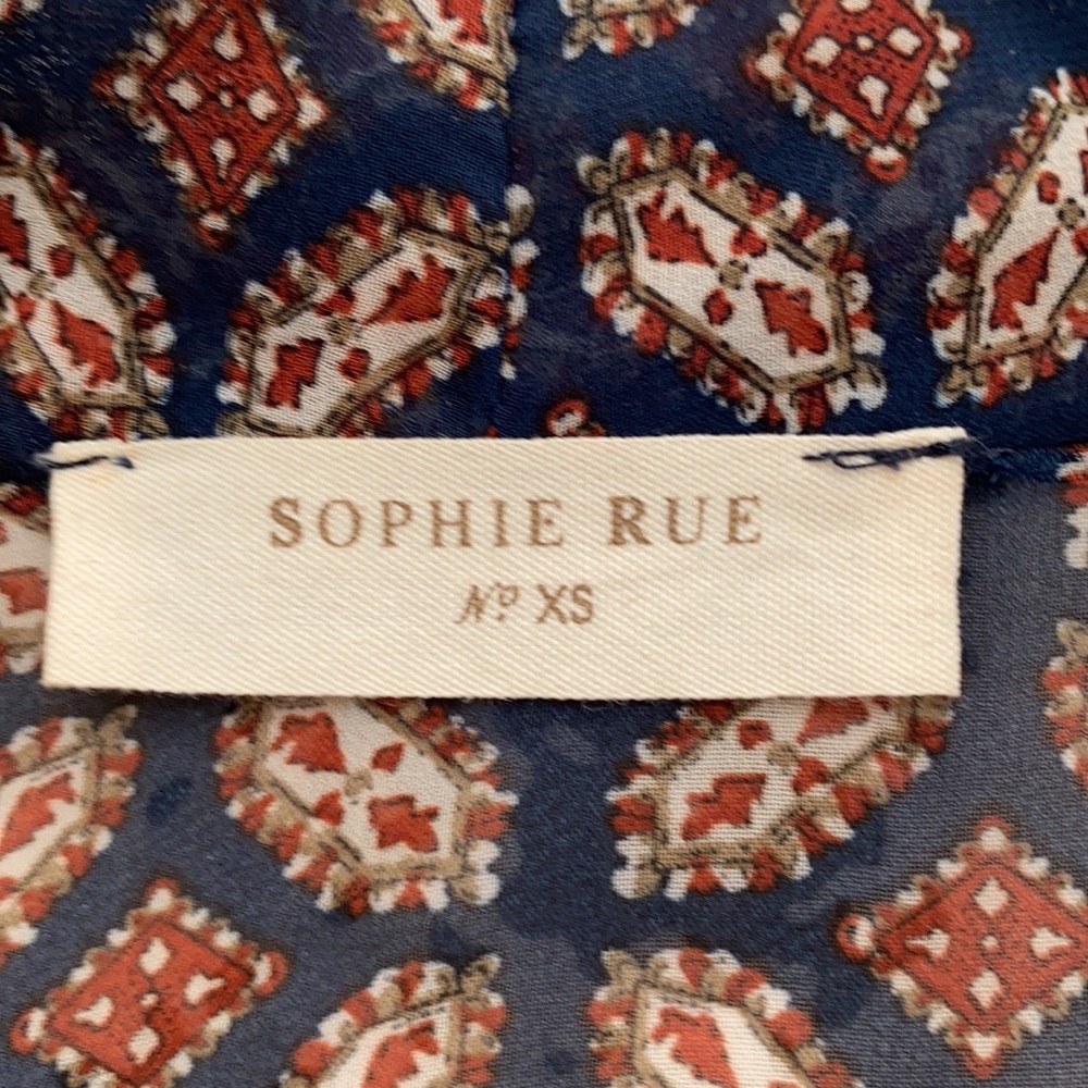 Gorgeous Sheer Patterned Open Front Navy Pullover - image 4